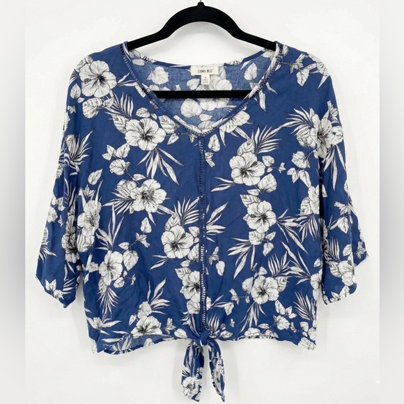 Como Blu Tops - Como Blu Floral Blue & White Tie-Front Blouse | Size XL | Tropical Hibiscus Top